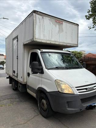 IVECO DAILY 35S14 CHASSI CABINE TURBO INTERCOOLER DIESEL 2P MANUAL